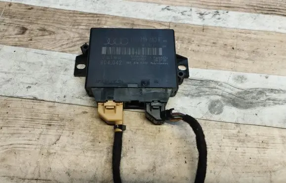Audi A6 S6 C6 4F Parking PDC control unit/module 4F0919283F 4F0910283F
