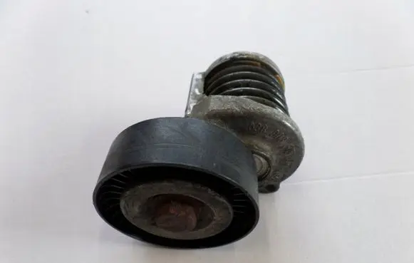 Seat Ibiza IV (6J,6P) Generator/alternator belt tensioner 038903315AH