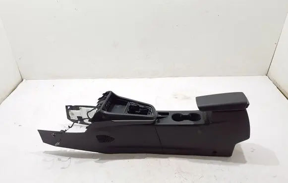 Renault Arkana Armrest 969109754R