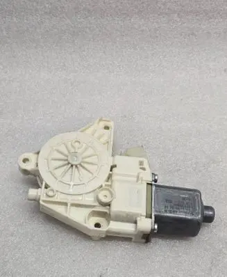 Mercedes-Benz S W222 Rear door window regulator motor 0130822507