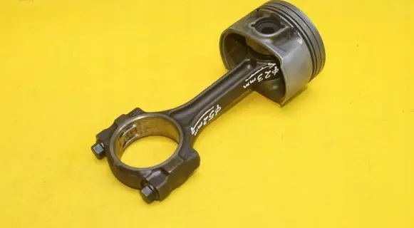 Volkswagen Beetle 1302 Piston with connecting rod