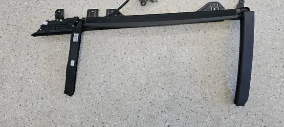 BMW 7 F01 F02 F03 F04 Rear door sun blind/shade 00140990