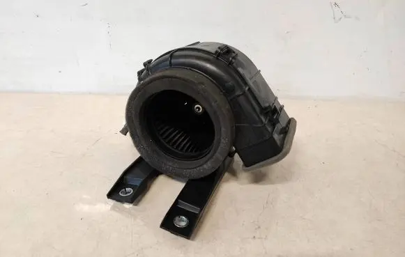 Lexus UX Hybrid/electric vehicle battery fan G923047080