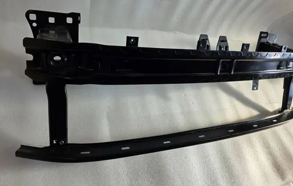 Volkswagen PASSAT B8 Front bumper support beam 3G0807611A