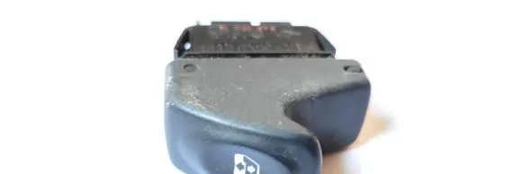 Renault Megane I Electric window control switch 838100G