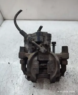 Volkswagen Golf VII Rear brake caliper 