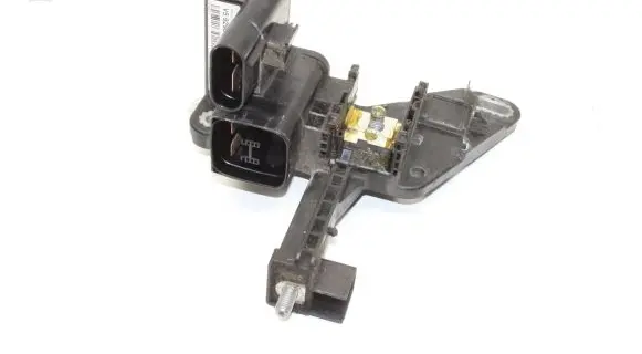 BMW 4 F32 F33 Current control relay 9296151
