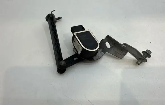 Polestar 2 Headlight/headlamp level sensor 8888807367