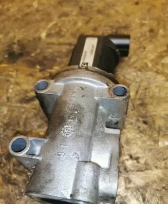 Opel Astra H EGR valve 722946380