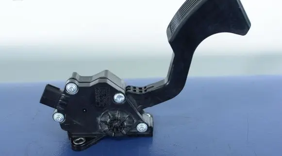 Lexus CT 200H Accelerator throttle pedal 78110-76090