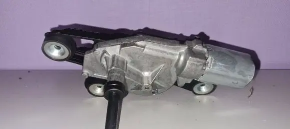 Ford Fiesta Rear window wiper motor 8A61A17K441AE 0390201252