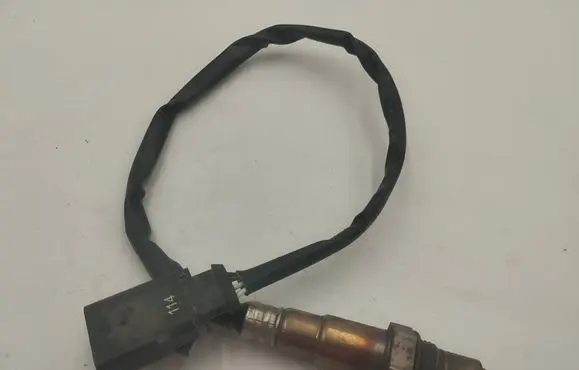 Skoda Octavia Mk2 (1Z) Lambda probe sensor 03C906262