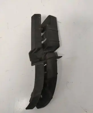 Audi Q5 SQ5 Front bumper mounting bracket 8R0807277