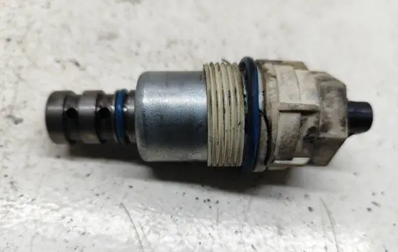 Mercedes-Benz Sprinter W906 Camshaft vanos timing valve A6511800315 31200215