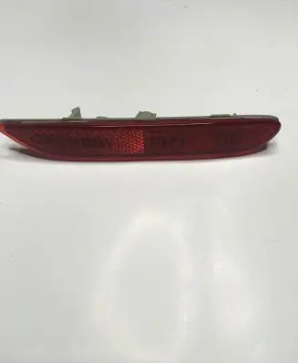 Nissan Qashqai Rear tail light reflector 25023005 3314207R E11020700