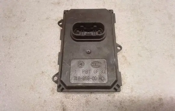 Porsche 911 991 Headlight ballast module Xenon 7P5941329C 5DF01011469AA
