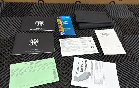 Alfa Romeo Stelvio Owners service history hand book