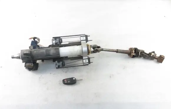 Steering wheel axle set