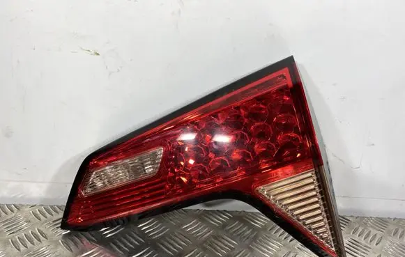 Honda HR-V Tailgate rear/tail lights 13262164