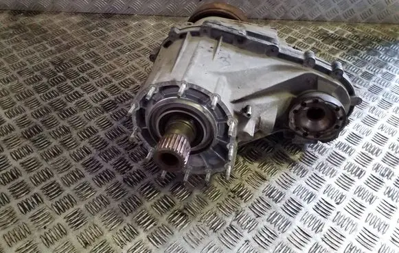 Jeep Grand Cherokee (WK) Gearbox transfer box case P52105904AB