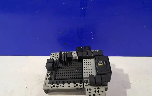 Volvo S60 Fuse module 9441161 9162438