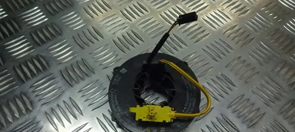 Opel Zafira A Airbag slip ring squib (SRS ring) 90588757