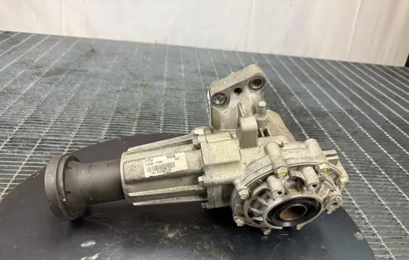 SsangYong Tivoli Gearbox transfer box case K3200037000
