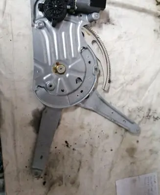 Volvo XC90 Front door window regulator with motor 3078457