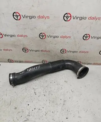 Opel Zafira B Air intake hose/pipe 55559548 551020308