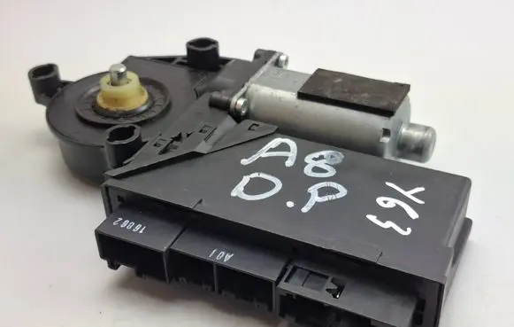 Audi A8 S8 D4 4H Front door window regulator motor 4E1910802B 998094112