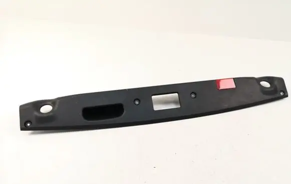 Mercedes-Benz C W204 Other trunk/boot trim element 2047580002