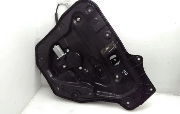 Rear door window regulator with motor