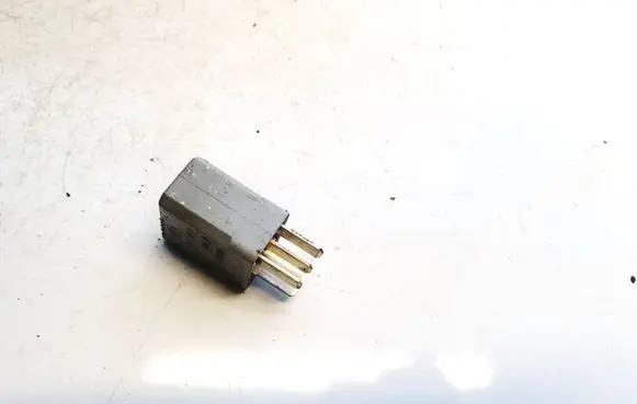 Mercedes-Benz Sprinter W906 Other relay a0045452905