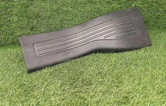 Ford Explorer Rear sill trim cover BB537813244AEW