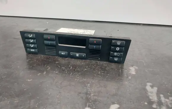 BMW 5 E39 Climate control/heater control trim 83754530 641183754530