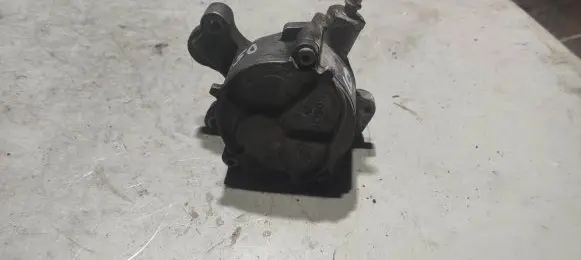 Volvo V50 Vacuum pump