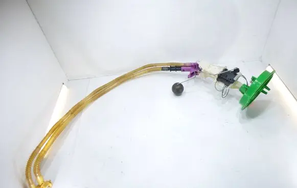 Volkswagen PASSAT B7 Fuel level sensor 3AA919673B A2C53386243