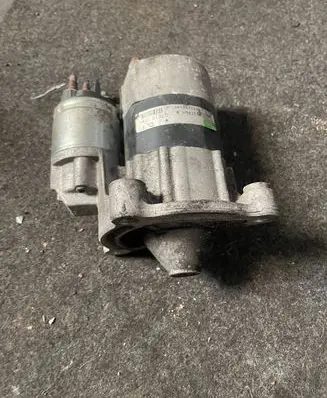 Citroen C3 Starter motor 9633292480 D7E16