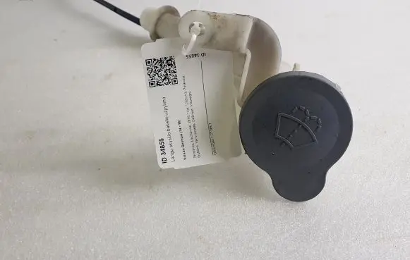 Nissan Qashqai Window washer liquid tank fill tube 001056 011037