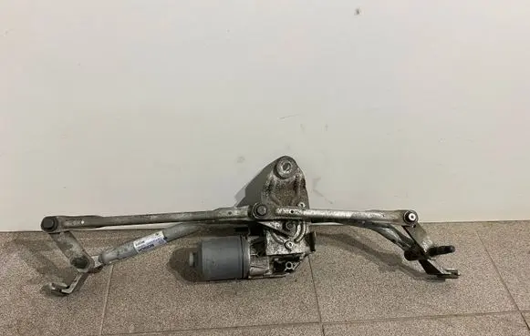 BMW X3 F25 Front wiper linkage and motor 3397021315 6004FA0023