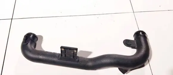 Audi A4 S4 B5 8D Intercooler hose/pipe 8d0145840