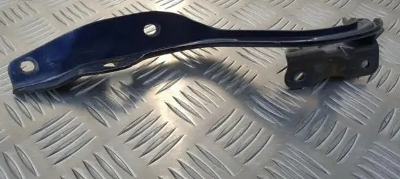 Suzuki Swift I Engine bonnet/hood hinges