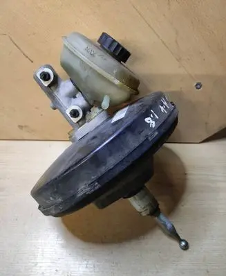 Audi A4 S4 B5 8D Brake booster 8D0612105A 136E