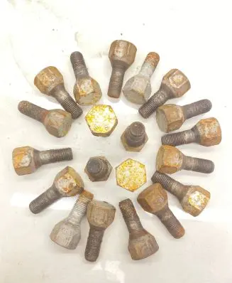 Iveco Daily 35.8 - 9 Nuts/bolts Nocode