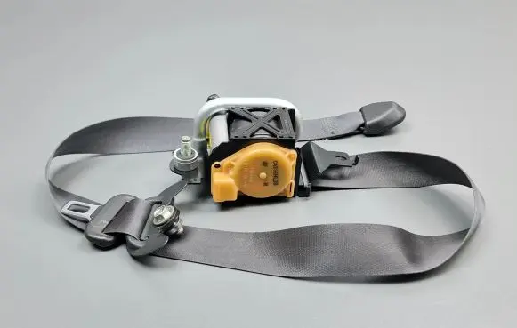 Honda Accord Front seatbelt TKAH3EJ489 CA236HL08 E40437141