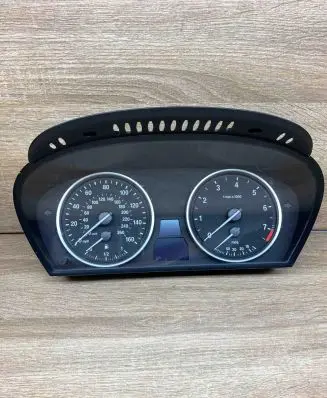 BMW 5 E60 E61 Speedometer (instrument cluster) 9153752 110080213