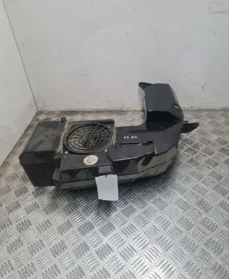 Audi A4 S4 B6 8E 8H Subwoofer speaker 8E9035382