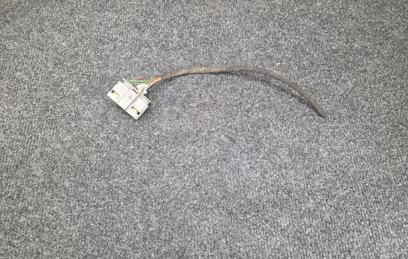 Mercedes-Benz C W205 Headlight/headlamp wiring loom/harness A0525456026