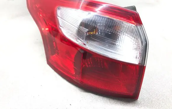 Ford Focus Rear/tail lights BM51-13405-GE