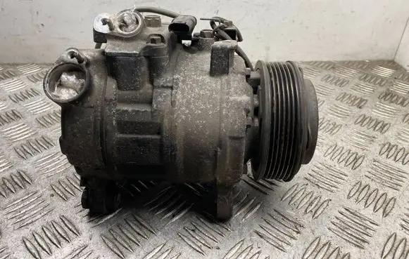 BMW 5 F10 F11 Air conditioning (A/C) compressor (pump) 9216466